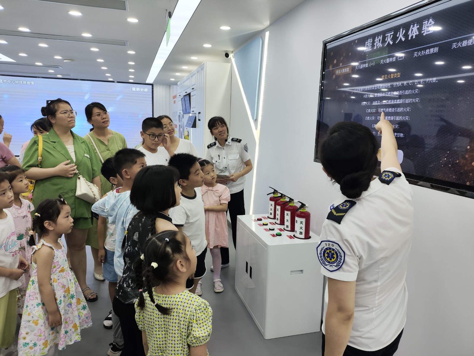 微信图片_20230809143533.jpg